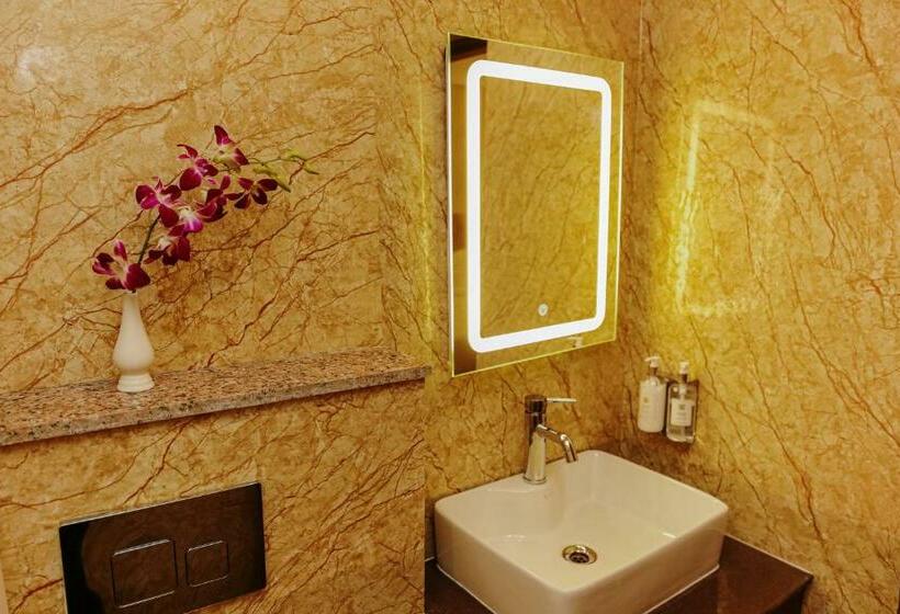 Quarto Executivo, Regenta Inn Greater Noida, 15 Mins To India Expo Mart