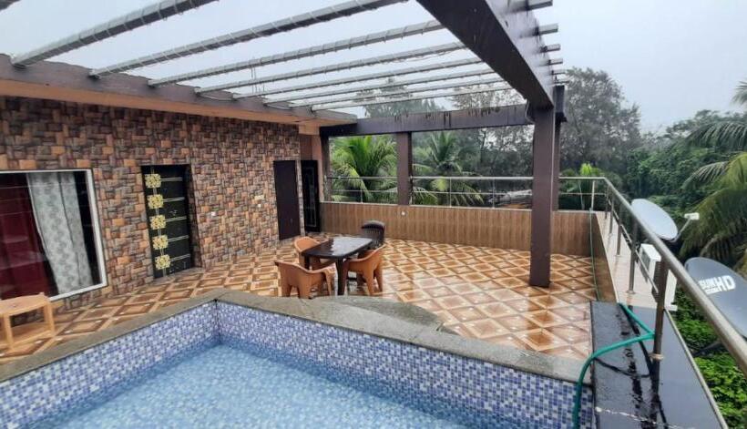 Suite Lit King, Le Grace Beachview