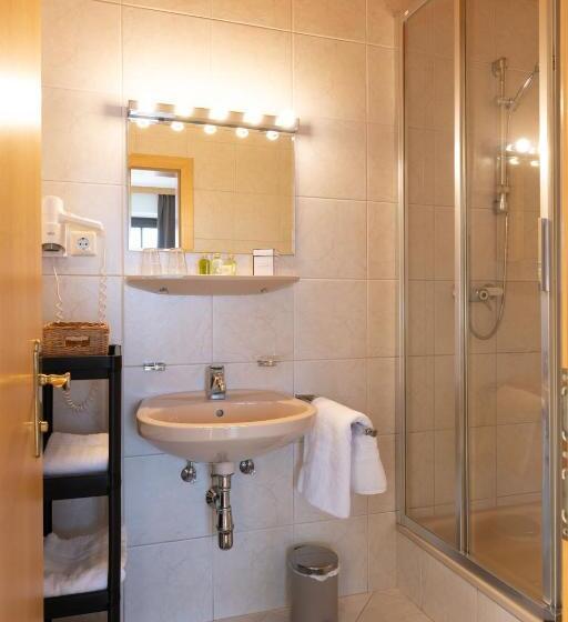 マウンテンビュースタンダードルーム, Der Thomataler Wirt