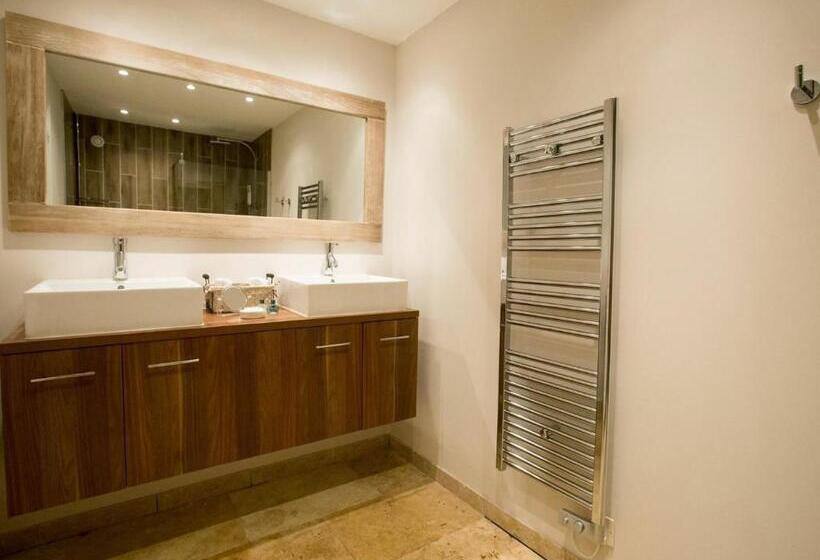 جناح سوبيريور, Les Chambres D Hôtes De Mougins