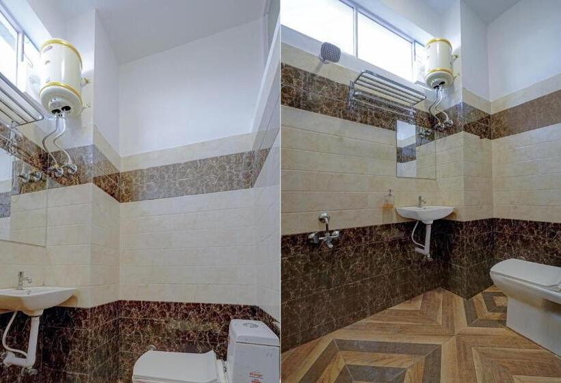 Трехместный Номер Классика, Collection O Wonders