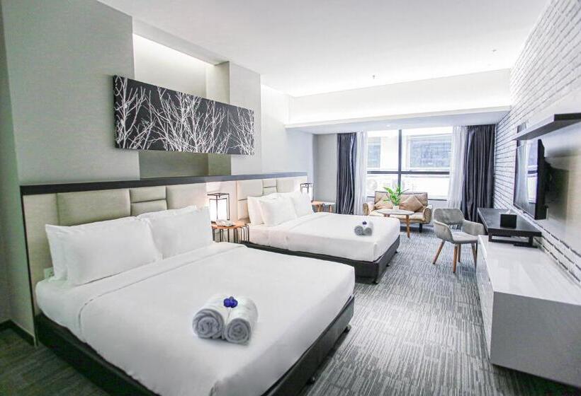 חדר דלוקס, Fives Hotel Dnp