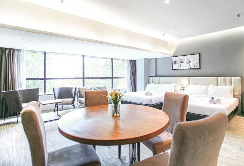 סוויטת ג'וניור, Fives Hotel Dnp