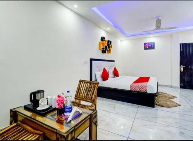 Трехместный Номер Классика, Flagship Seventy Stay In