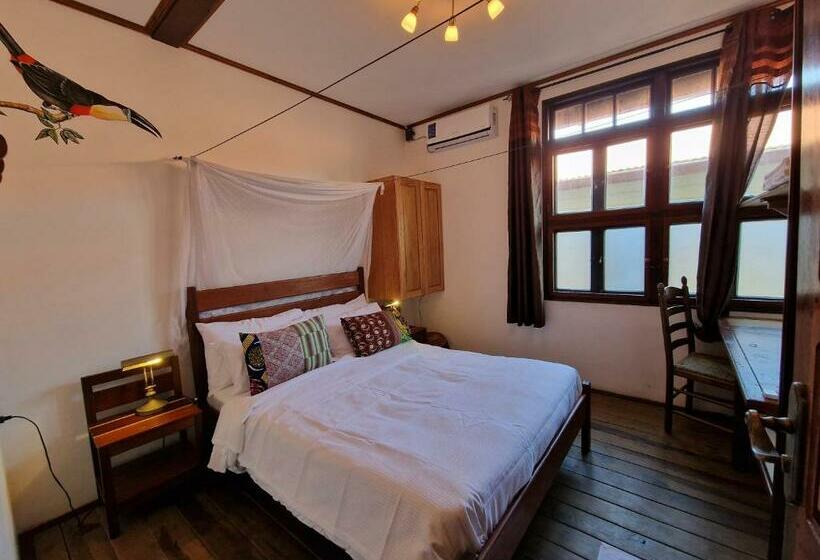 Номер Стандарт, Greenheart Boutique