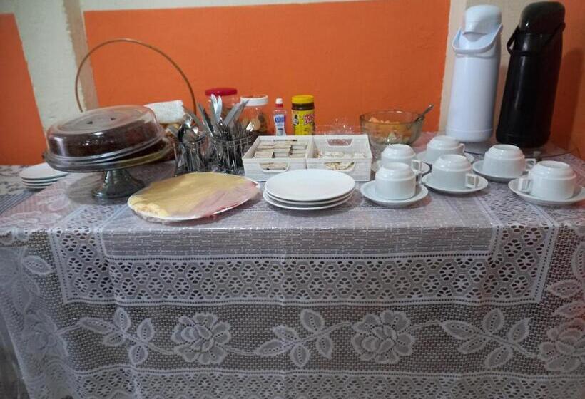 Economy Triple Room, Jardim Paraíso