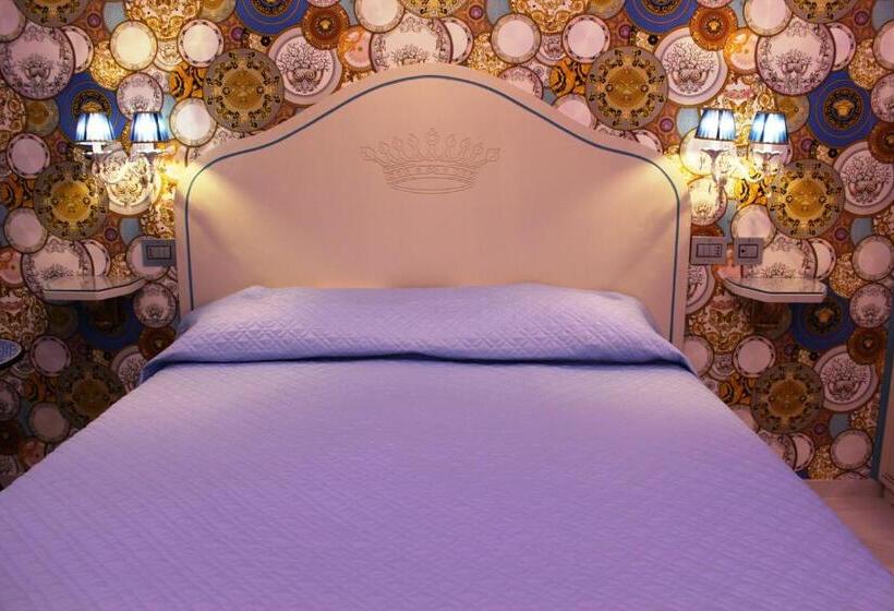 سوییت جونیور با بالکن, Leucosya Luxury Rooms