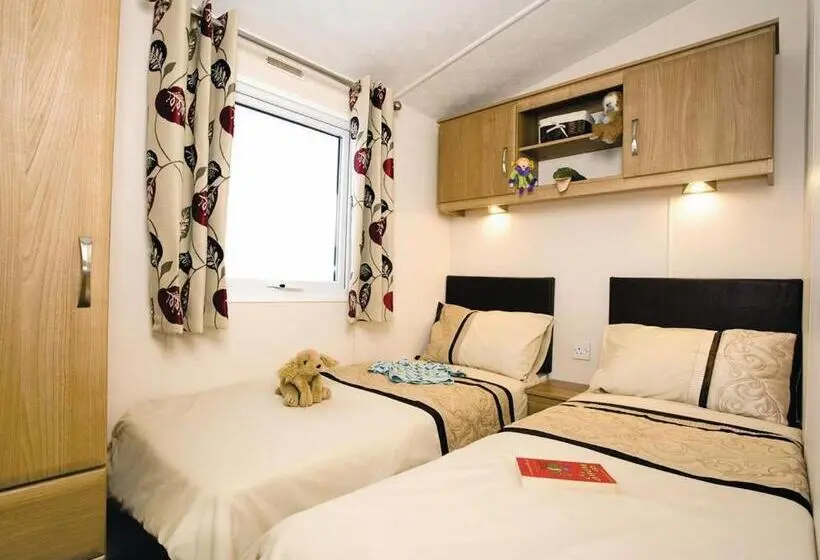 ２ベッドルームハウス, Lakeside Holiday Park