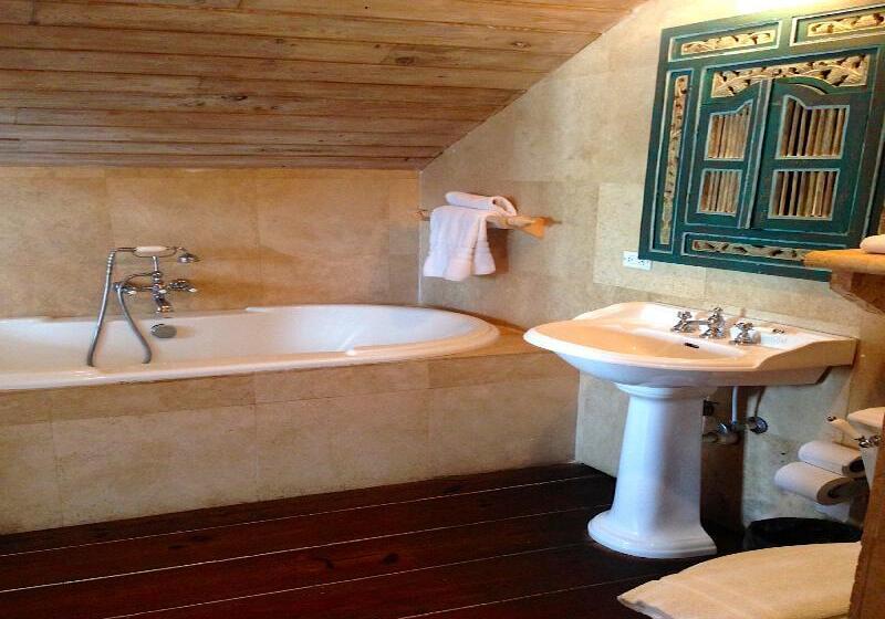 スイート, A Stone's Throw Away