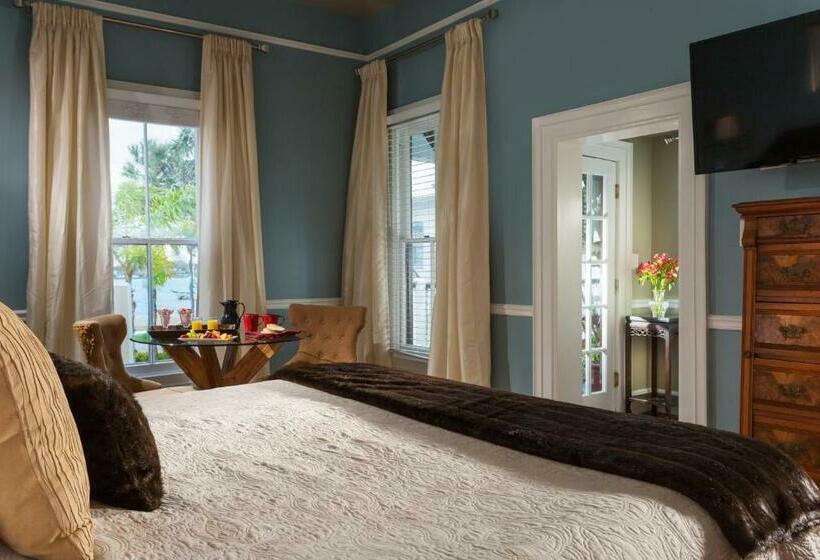 غرفة قياسية سرير كينج, Bayfront Marin House