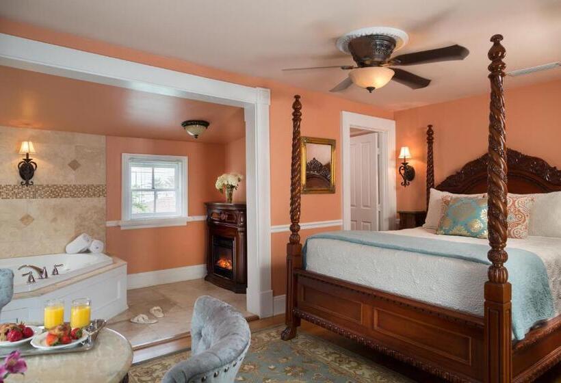 غرفة قياسية مزوَّدة بجاكوزي, Bayfront Marin House