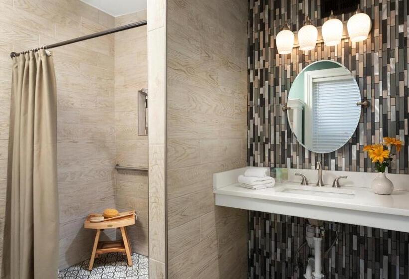 غرفة قياسية سرير كينج, Bayfront Marin House