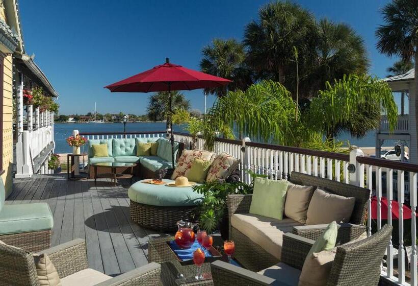 غرفة قياسية مطلّة علي البحر, Bayfront Marin House