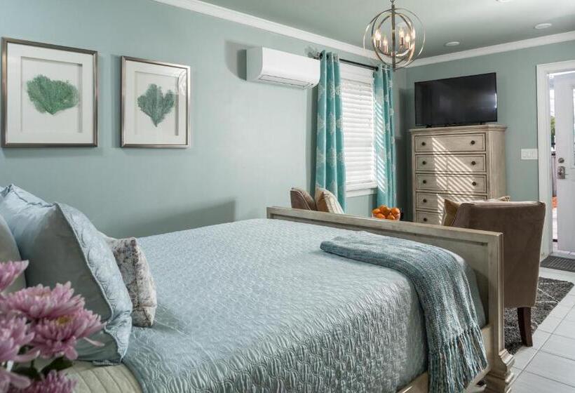 كابينة, Bayfront Marin House