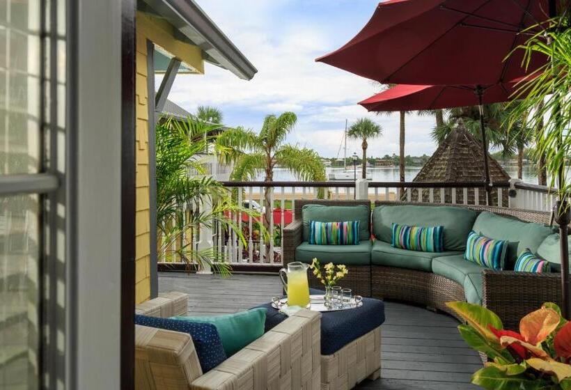 جناح ديلوكس سرير كينج, Bayfront Marin House