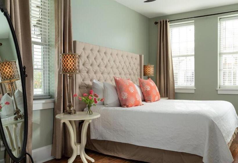 شقة غرفة نوم واحدة مزودة بشُرفة, Bayfront Marin House