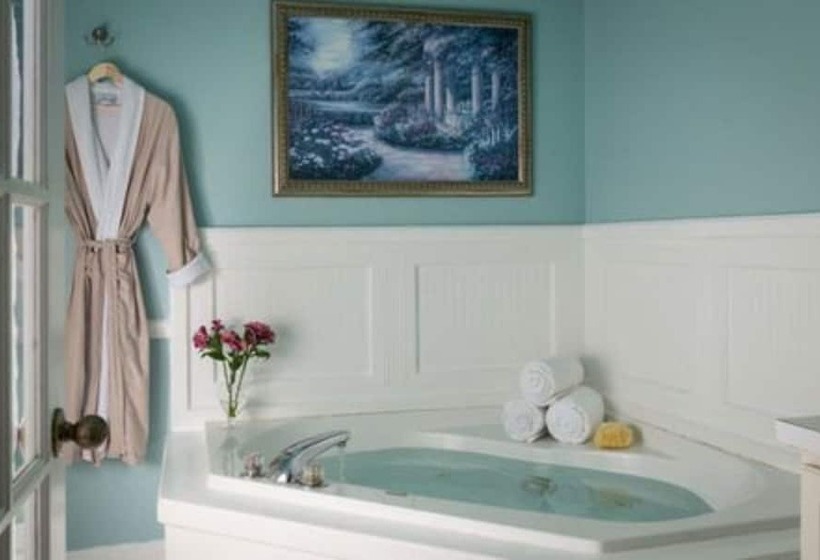 كابينة, Bayfront Marin House