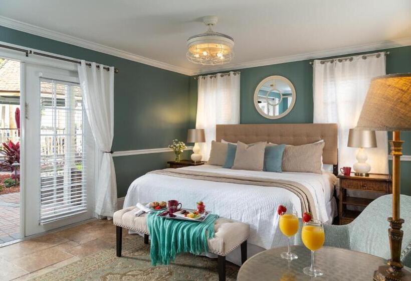 غرفة قياسية سرير كينج, Bayfront Marin House