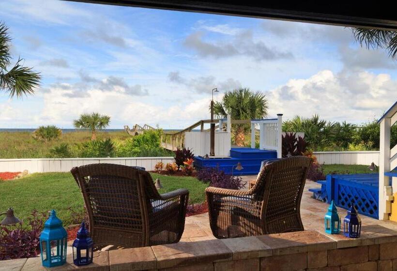 جناح سرير كينج, Bayfront Marin House