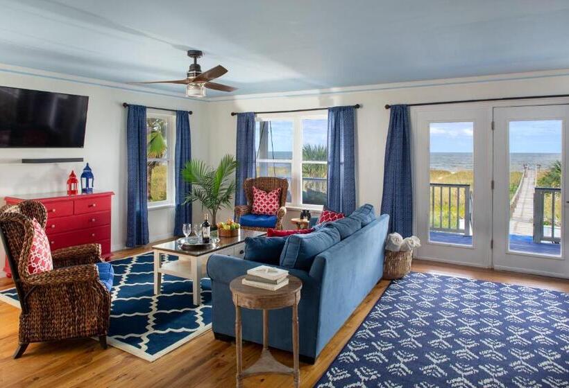 جناح سرير كينج, Bayfront Marin House