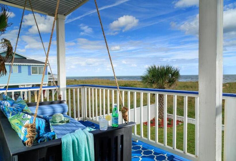 جناح سرير كينج, Bayfront Marin House