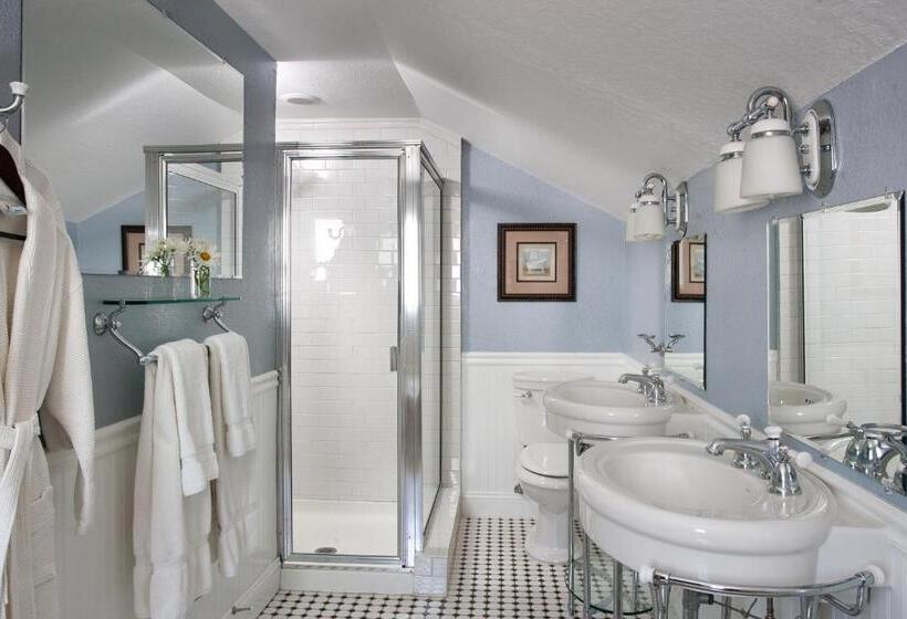 Номер Deluxe Кровать Кинг, Craftsman Inn