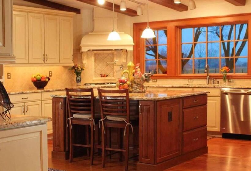 Люкс Кровать Кинг, Hillbrook Inn & Spa