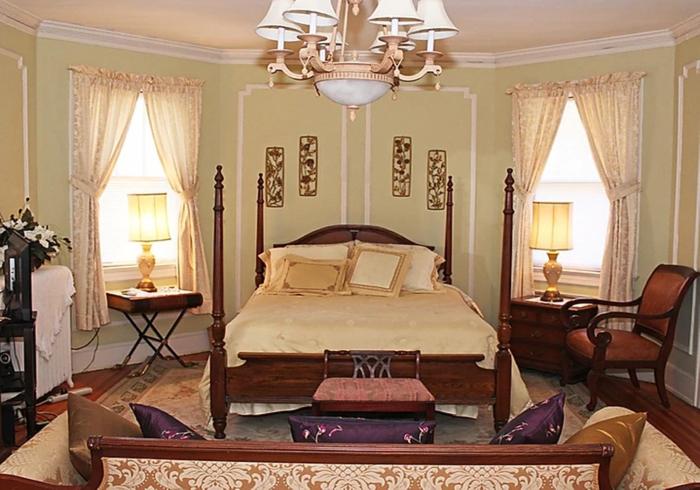 デラックスルーム, Port City Guest House