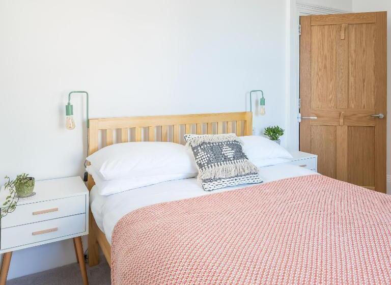 スタンダードルーム, The Edgcumbe Hotel & Deck Restaurant