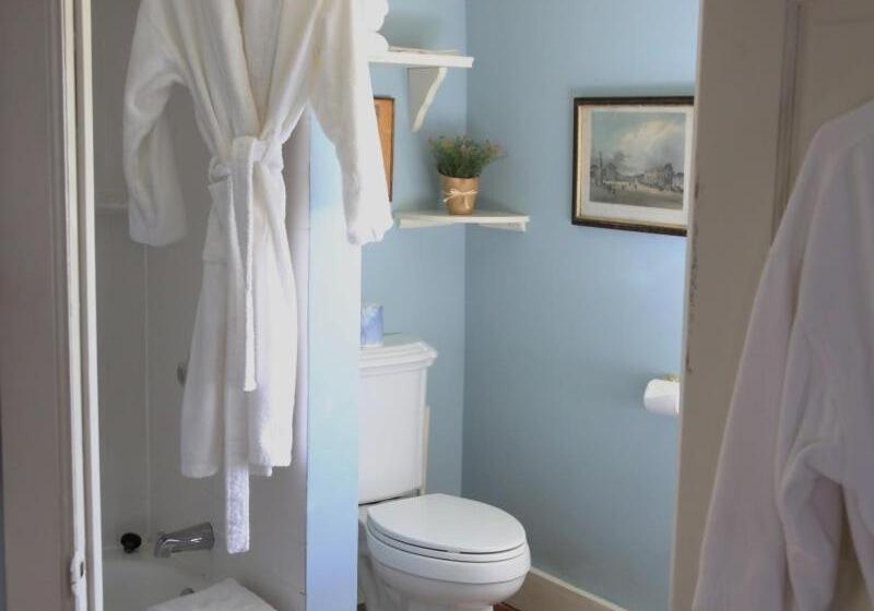 غرفة سوبيريور, The Inn At Stony Creek