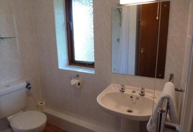 标准房带园景, Apple Tree