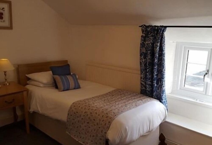 标准单人间, Apple Tree