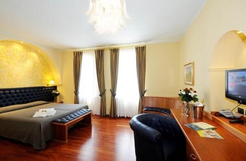 Superior room with lake view, Du Parc