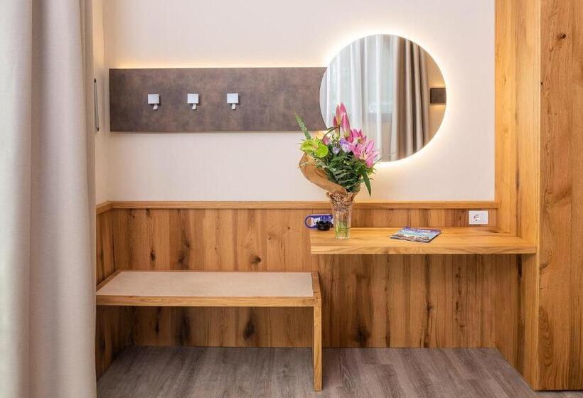 패밀리 룸 가든 전망, Du Parc