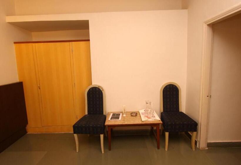 Quarto Estandar, Rama Heritage