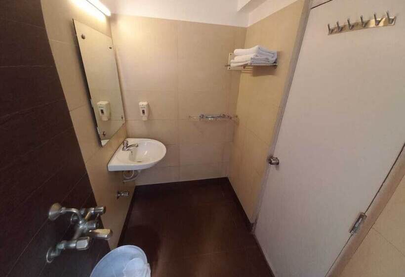 Quarto Estandar, Rama Heritage