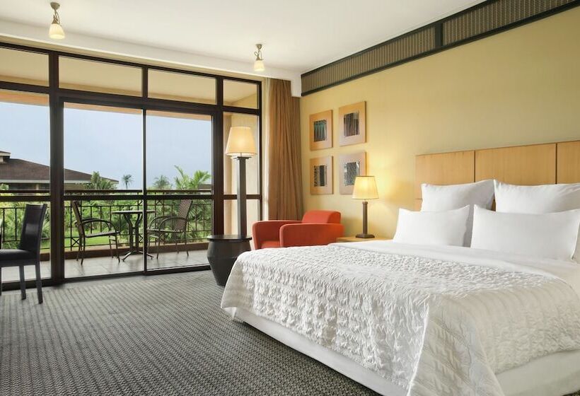 اتاق اجرایی, Ibom Icon Hotel & Golf Resort