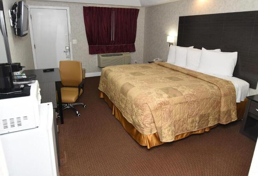 带大床的豪华间, Country View Inn & Suites Atlantic City