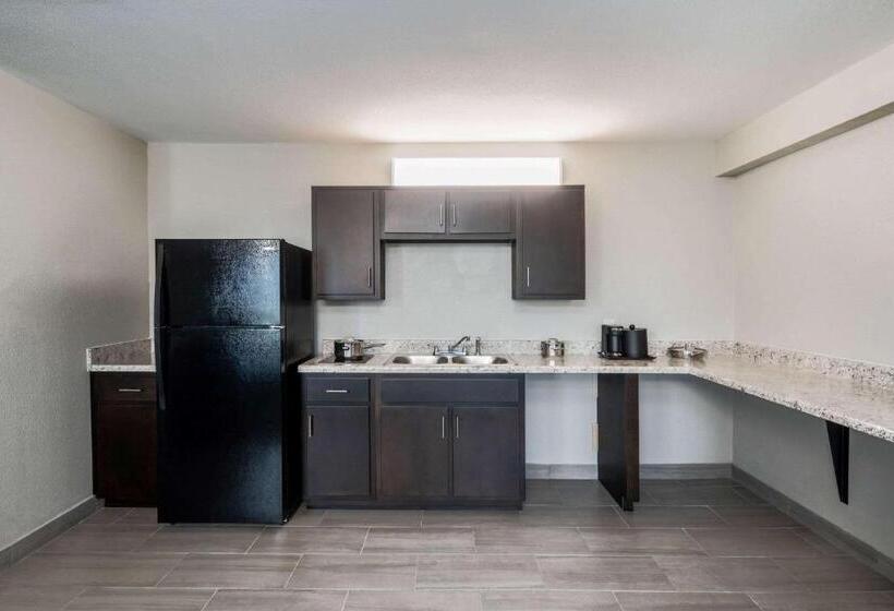Люкс Кровать Кинг, Wingate By Wyndham Horn Lake Southaven