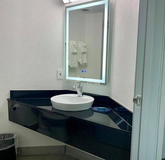 חדר סטנדרט שתי מיטות זוגיות, Wingate By Wyndham Horn Lake Southaven