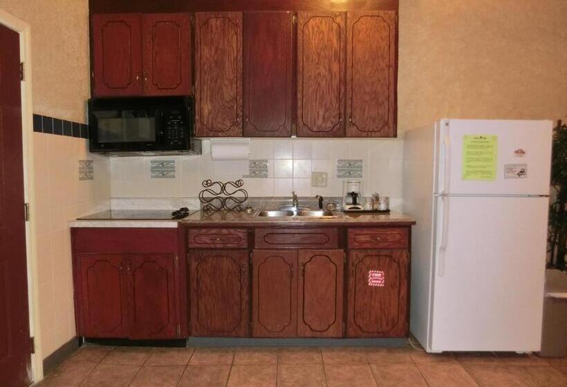 سوئیت با تخت بزرگ, The Garden Villas