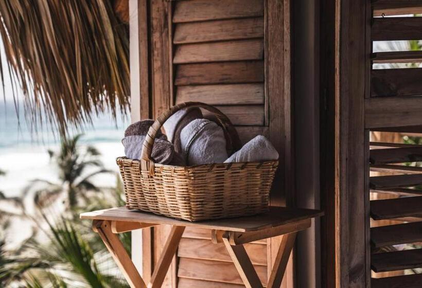 Люкс Повышенной Комфортности, Casa Chula Hotel Boutique Frente Al Mar