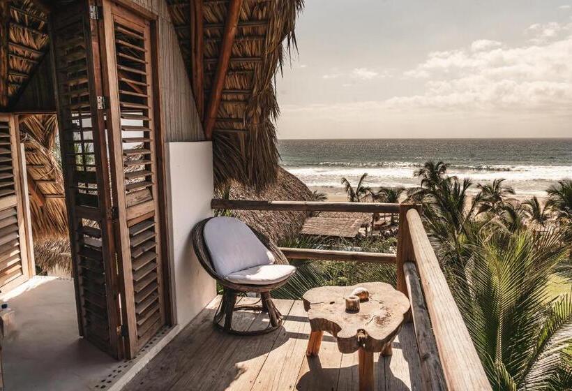 Люкс Повышенной Комфортности, Casa Chula Hotel Boutique Frente Al Mar