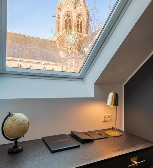 سوییت خانوادگی, Sellmann´s Boutique