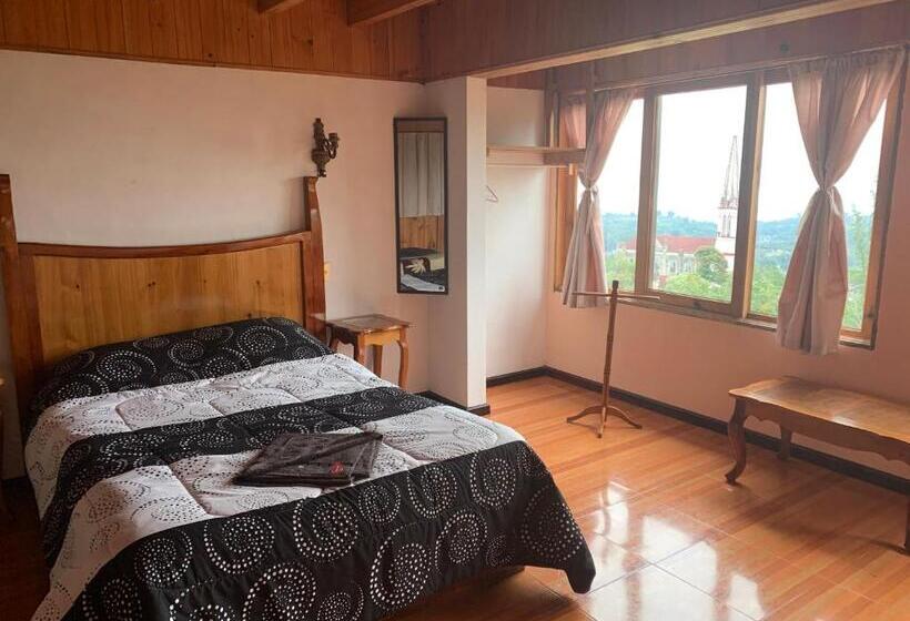 标准间, Posada Quetzalin