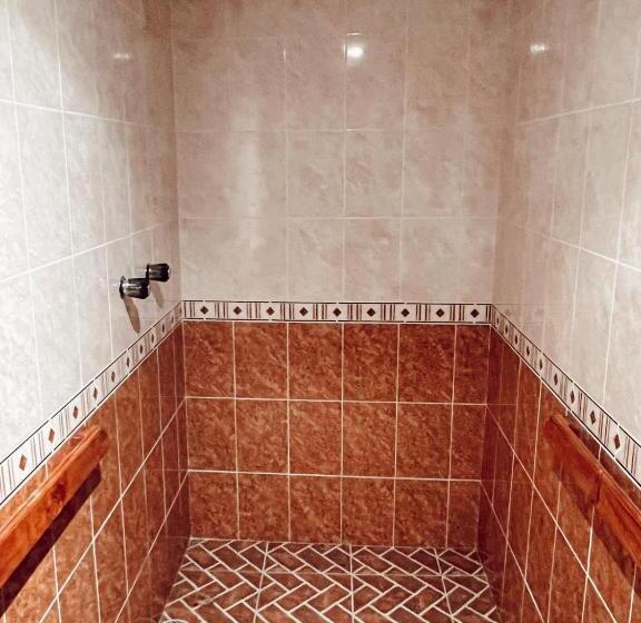 四人标准间, Posada Quetzalin