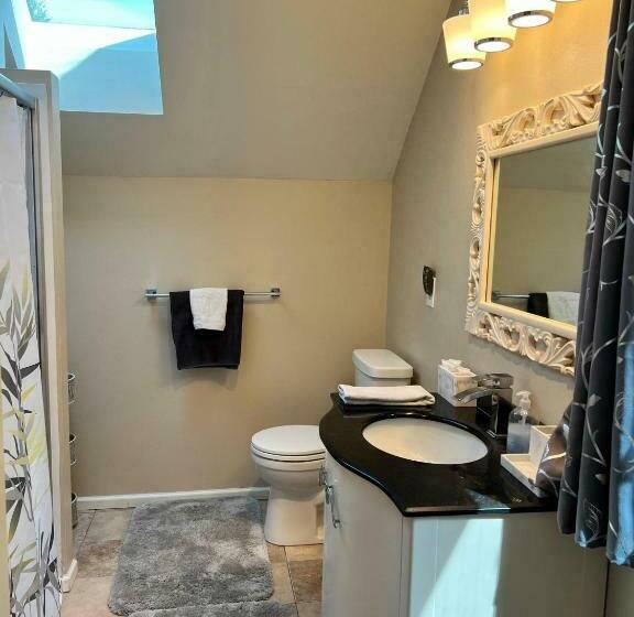 Номер Стандарт, The Loft At The Nisqually Highland Ranch