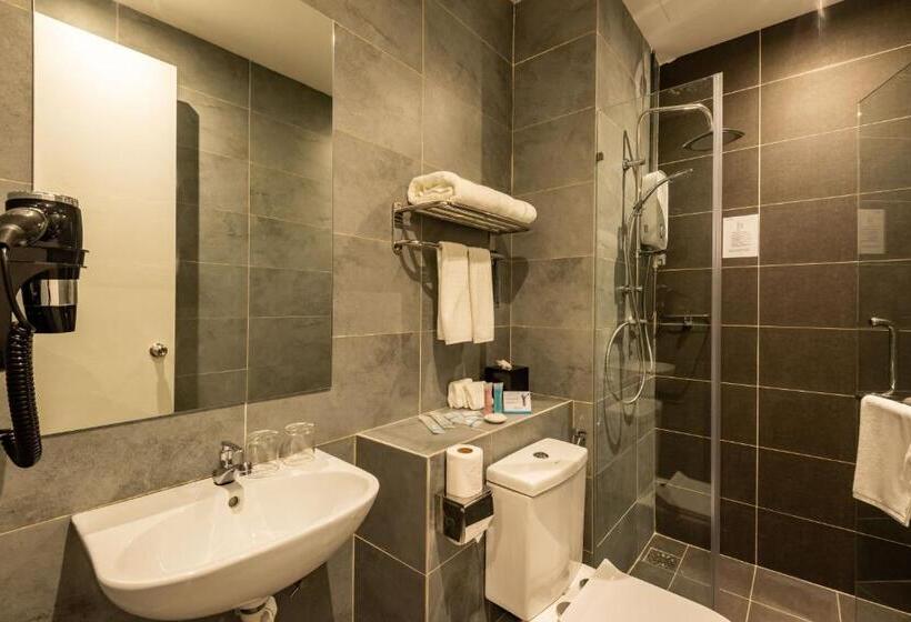 Семейное Студио, The Signature Serviced Suites Puchong