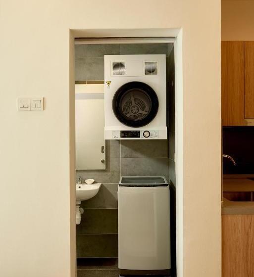 デラックススタジオ, The Signature Serviced Suites Puchong