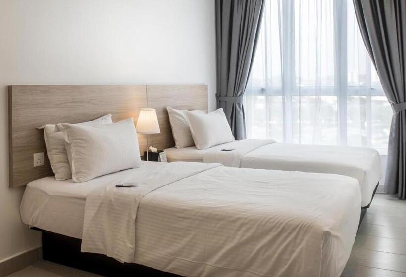 Студия Deluxe, The Signature Serviced Suites Puchong